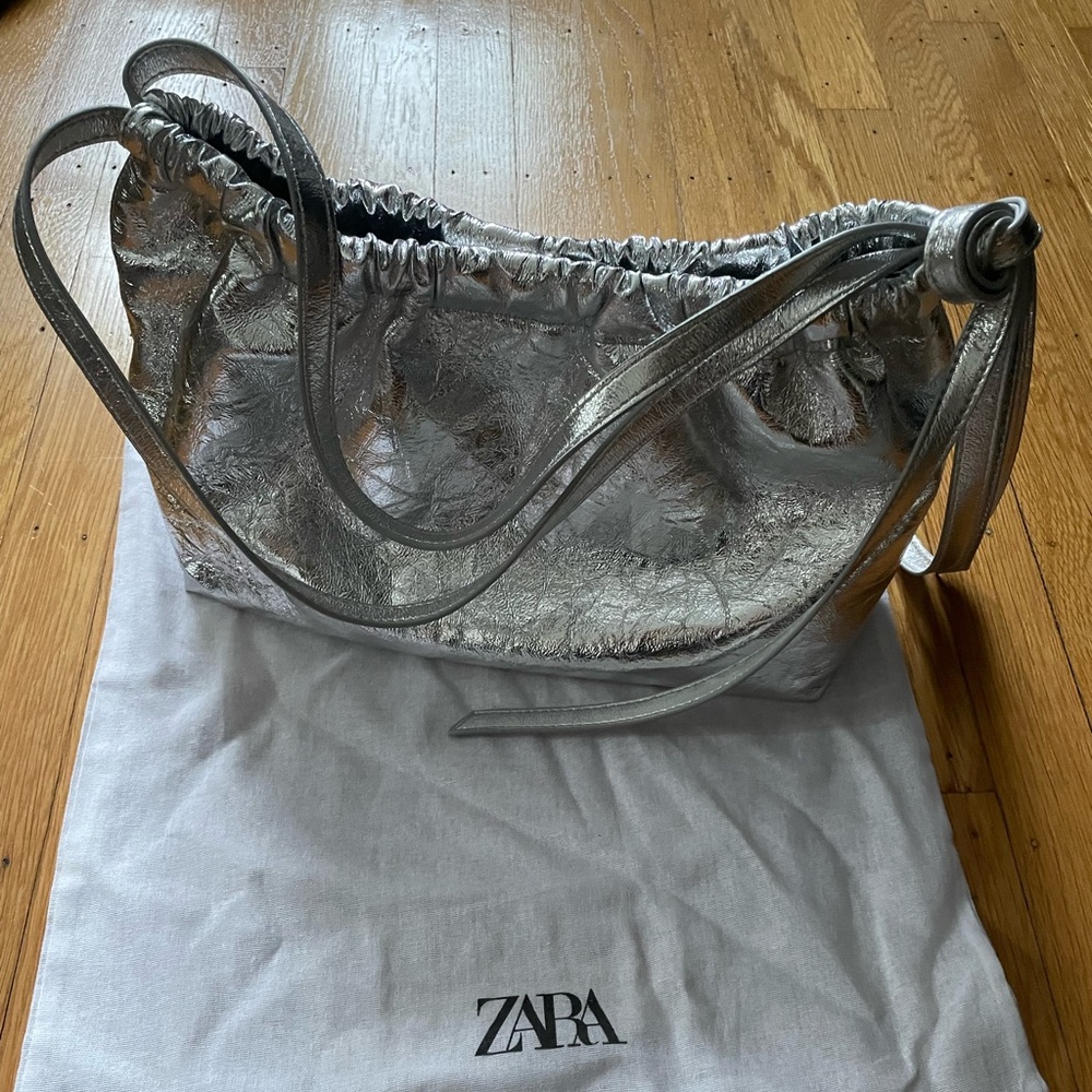 Zara  metallic crossbody bag, silver, NWOT - Picture 5 of 7